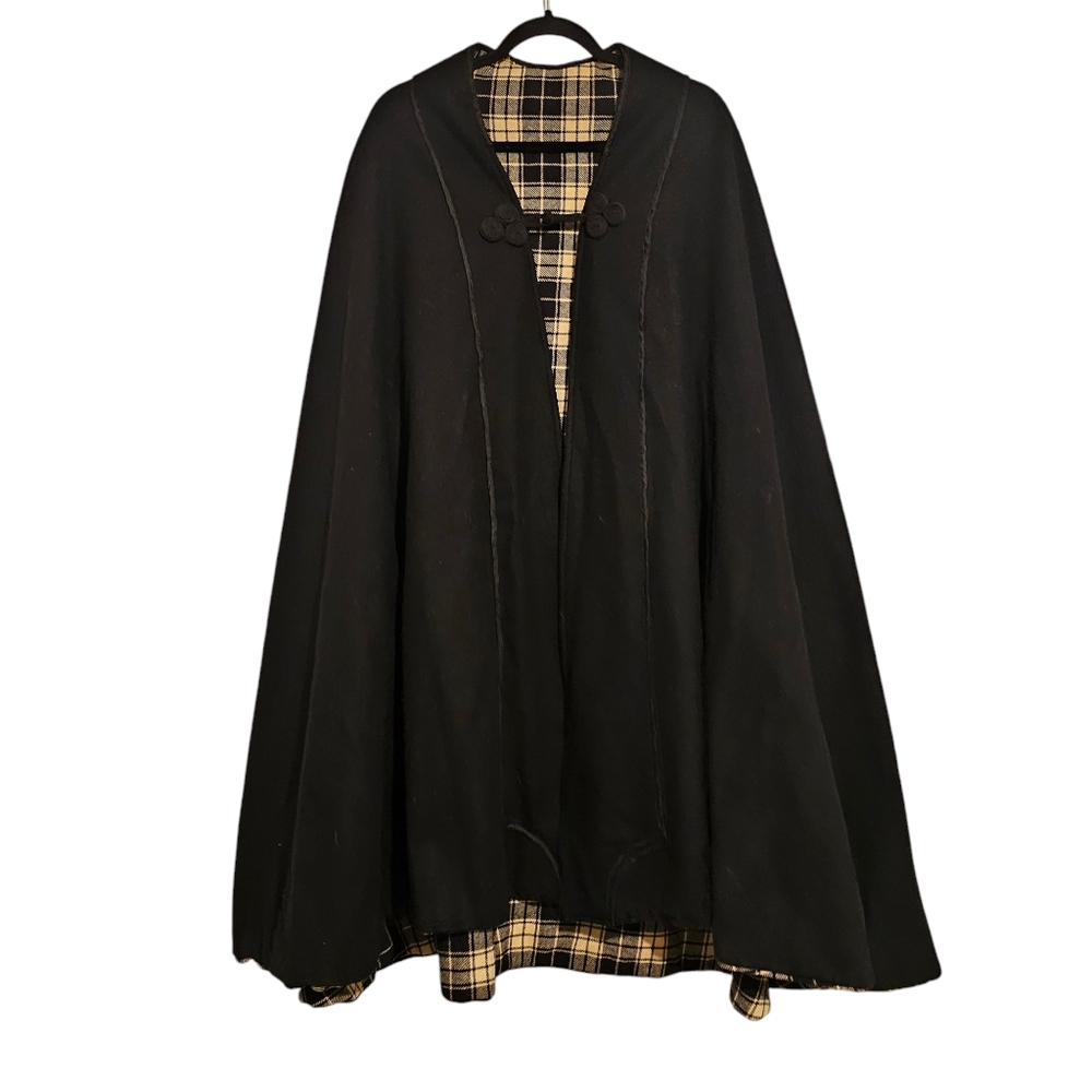Vintage 1960s Reversible Plaid Wool Cape with Velvet Collar & Chinese Knot
